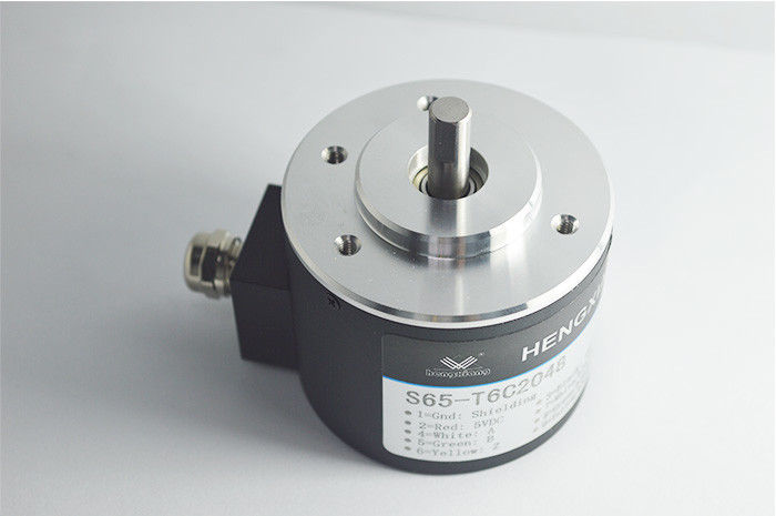 Conventional Incremental S65 Solid Shaft Encoder Shaft Diameter 8mm With Radial Cable